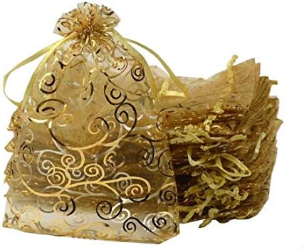 Набор от GoldGiftIdeas със сребърно покритие във формата на сърце Sindoor Dabbi Pooja Тали, Индийски стоки