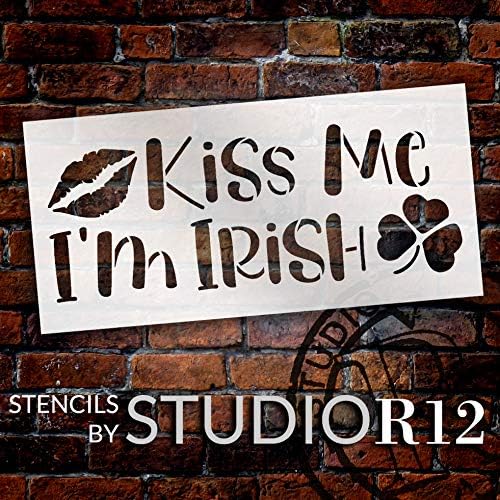 Шаблони Kiss Me, I ' m Irish с устни и Трилистником от StudioR12 | Направи си сам декорация за дома за Деня на Св. Патрик