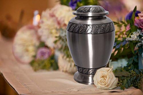 Урна за кремация с листа достойнство - Голяма Оловен урна от плътен Месинг - От Ръчна изработка за Погребения на възрастни