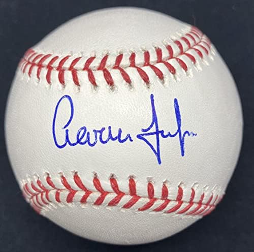 Аарон Джадж Подписа бейзболен JSA LOA - Бейзболни топки с автографи