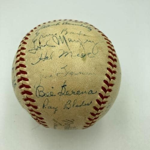 Най-ранният известен нов отбор Чикаго Къбс Ърни Банкс до 1953 г., подписано бейзболен договор с JSA - Бейзболни