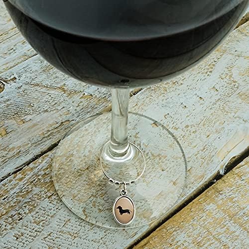 Чаша за вино, с участието на куче-дакел, овална маркер за напитки-талисмани