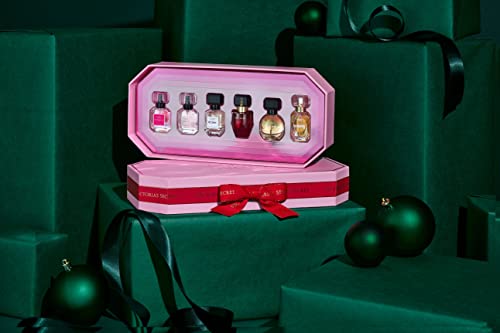 Подаръчен комплект на Victoria ' s Secret Bare Ultimate Fragrance от 5 теми: Парфюм вода с обем 3,4 грама, Мини Парфюм вода, Свещ, Лосион за измиване на лицето си.